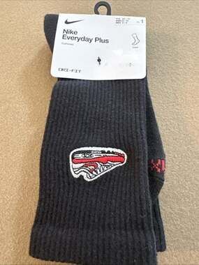 Nike Men’s Medium Everyday Plus Air Max 1 Crew Socks black